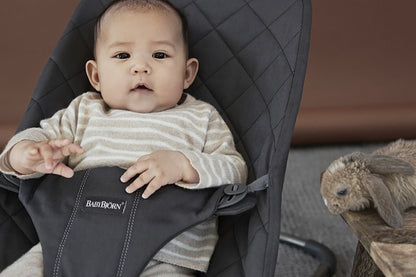 BabyBjörn Relax Bliss Classic Quilt gris