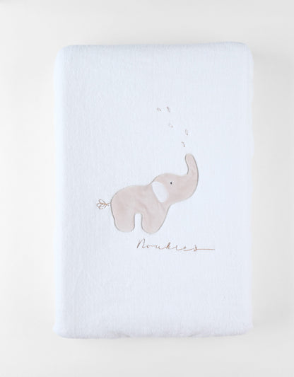 Noukie's Matelas à langer Bali, Moka & Snow - Éléphant Bali écru