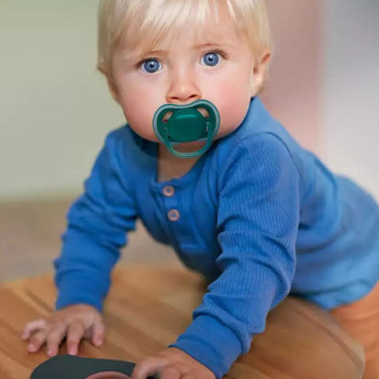 Philips AVENT Sucette + 6 mois Ultra Air bleu nocturne, vert - 2 pièces