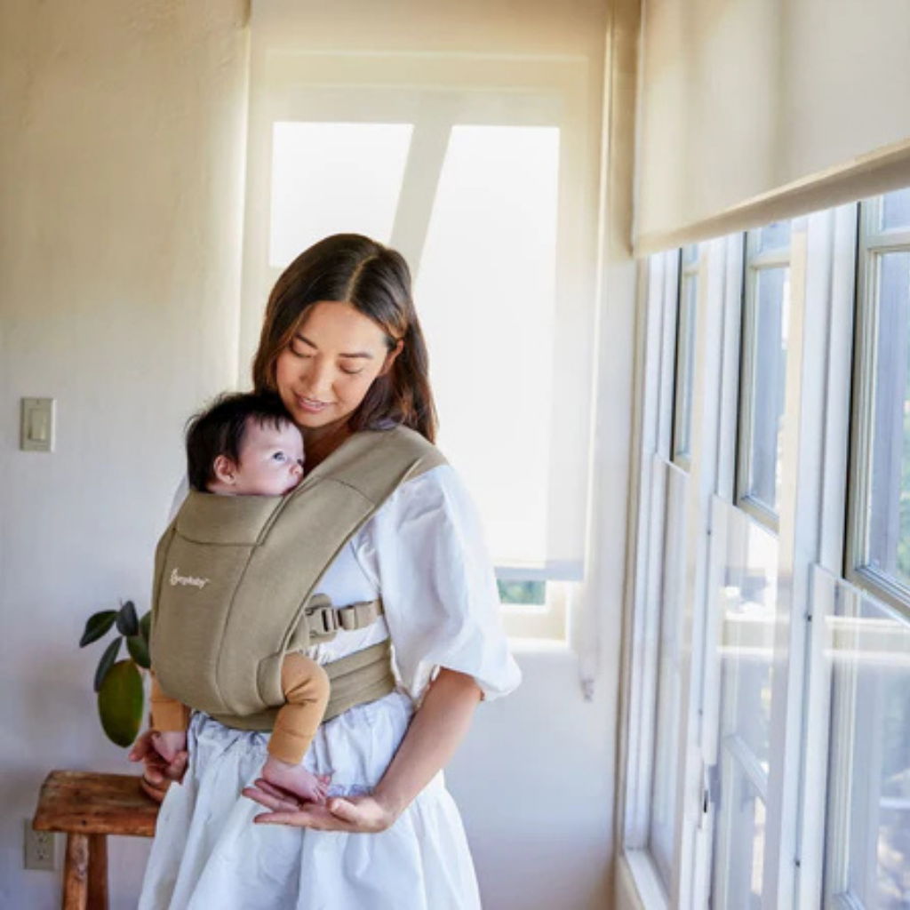 ERGObaby Buikdrager Embrace Soft Olive