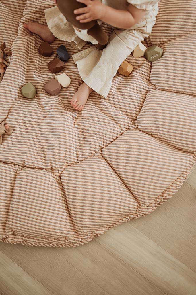Play and Go Coco Stripes brown organic babymat 130 cm