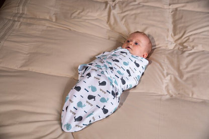 Bo Jungle Inbakerdoek B-Wrap Whale TOG 0,5 Blue 60 cm