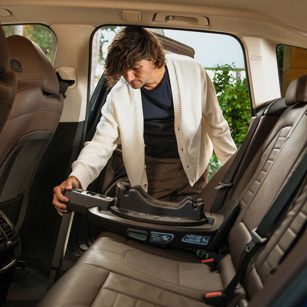 Nuna Isofix Basis Curv R129