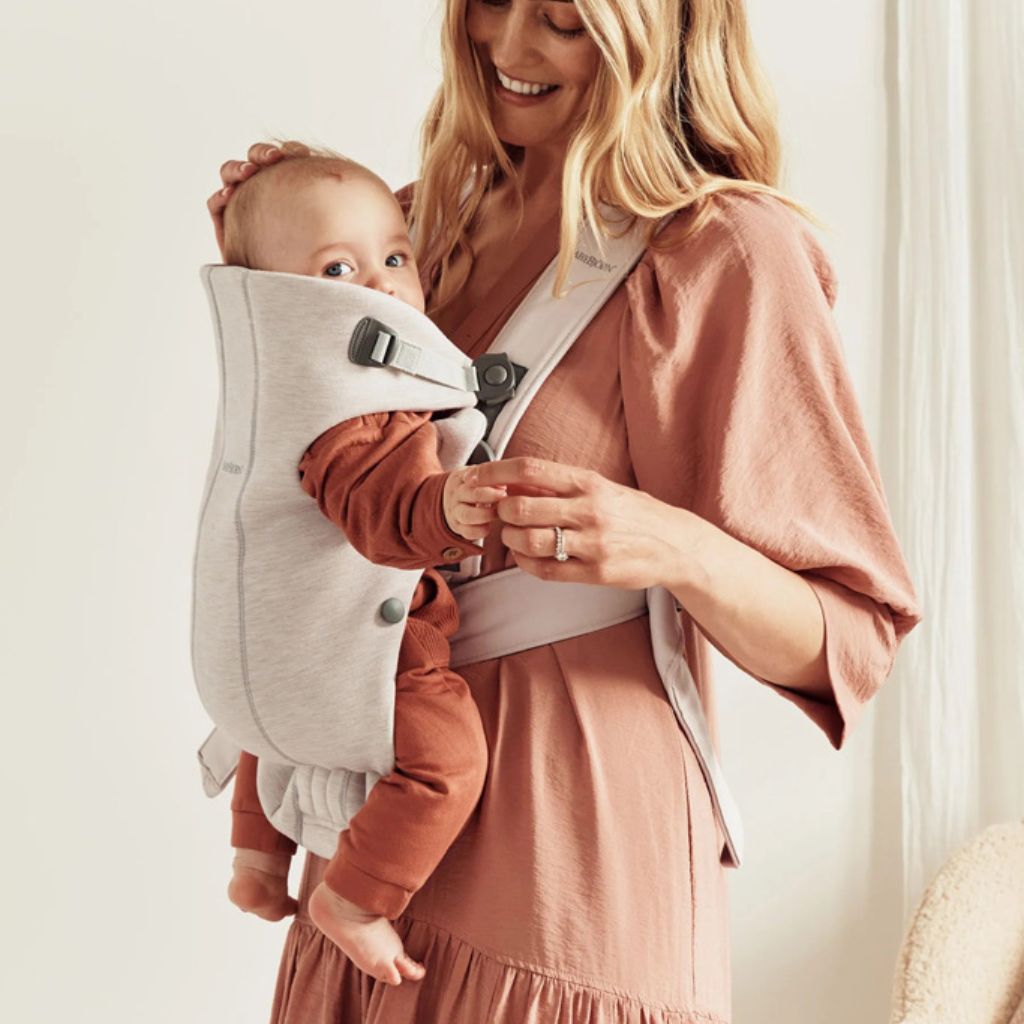 BabyBjörn Buikdrager Mini 3D Jersey light beige